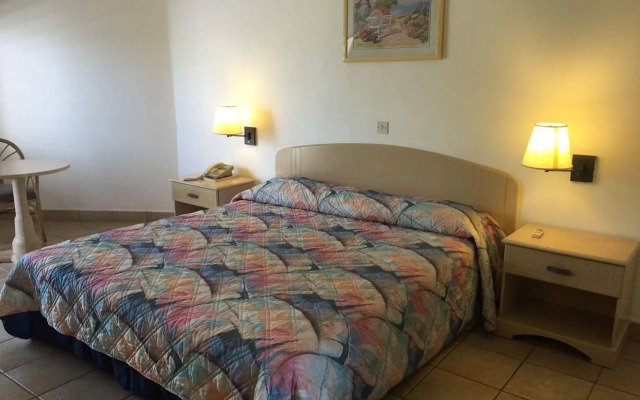 Allamanda Beach Hotel