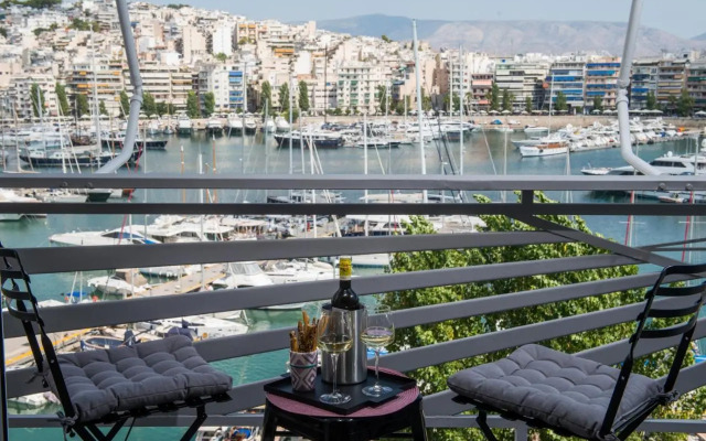 Piraeus Seaview Elegant Apartments