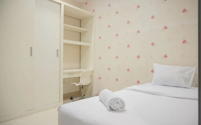 Homey And Comfort Stay 2Br Bellezza Apartment