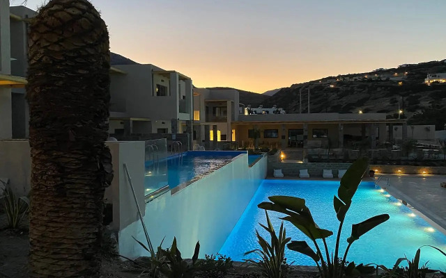 Helios Beach Hotel & Bungalows