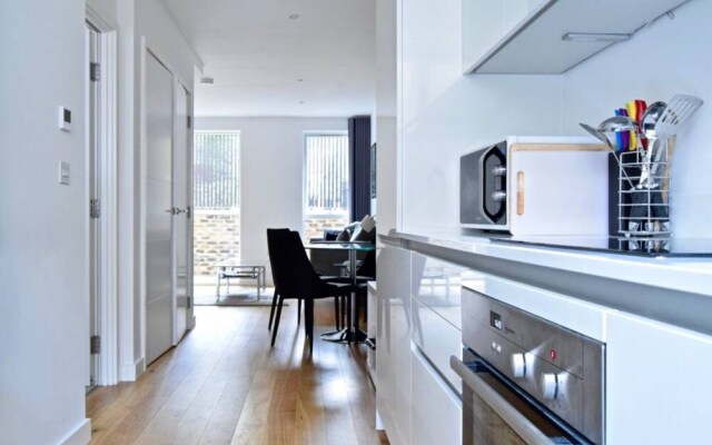 Modern 2 Bedroom Home in Kings Cross