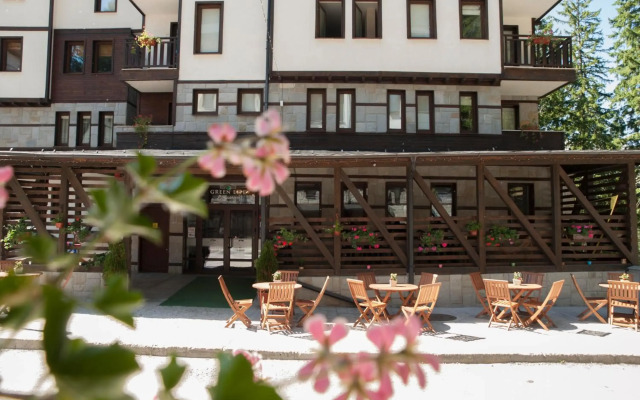 Green Life Family Apartments Pamporovo