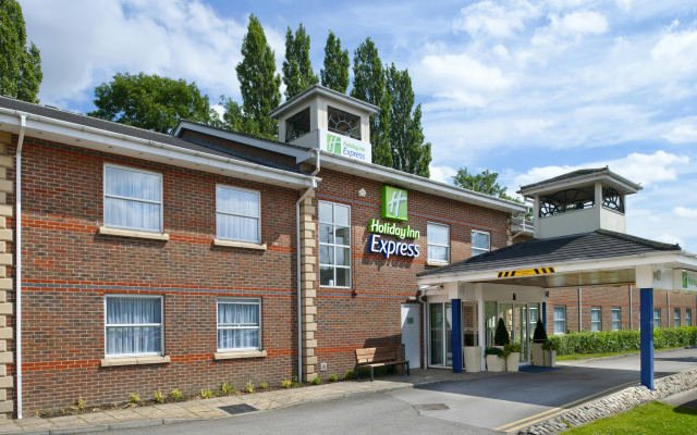 Holiday Inn Express Leeds East by IHG