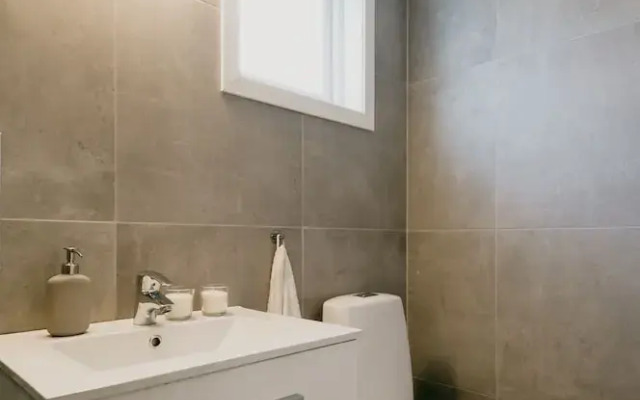 Bergen Beds - Studio Second Level