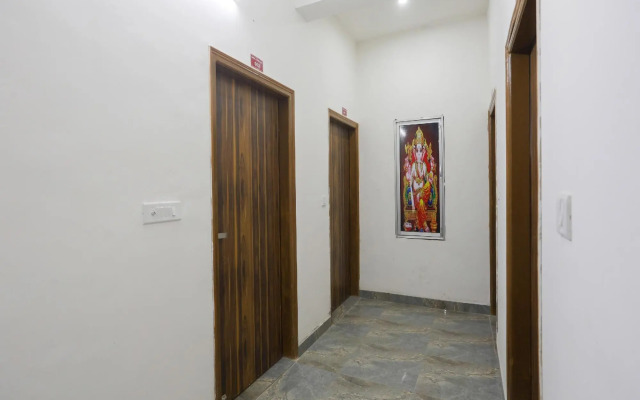 Collection O 85164 Hotel Sankalp