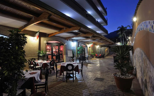 Nova Resort Hotel & Residence