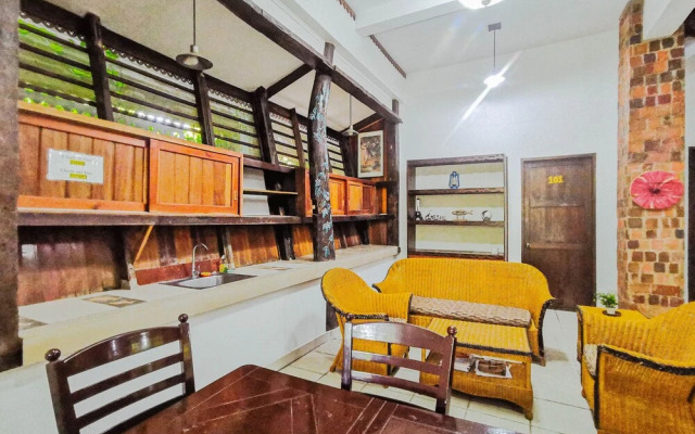 Lifesprings Community Center - Hostel