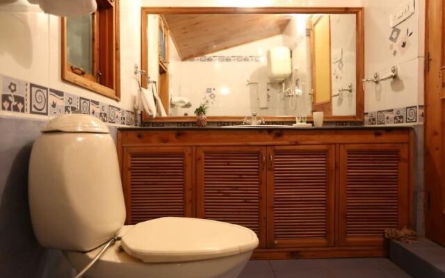 Echor - Narkanda Cottages.