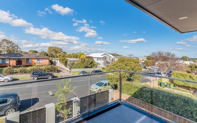 Winona ON Williams - PET Friendly - Free Wifi