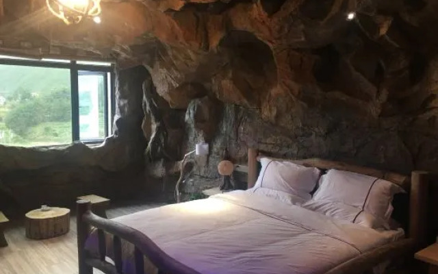 Huangzhou International Hotel