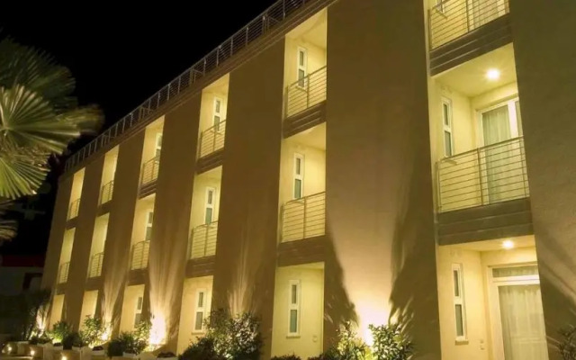 Residence Continental Resort