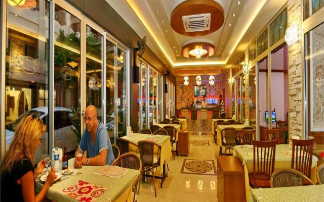 Alanya Beach Hotel