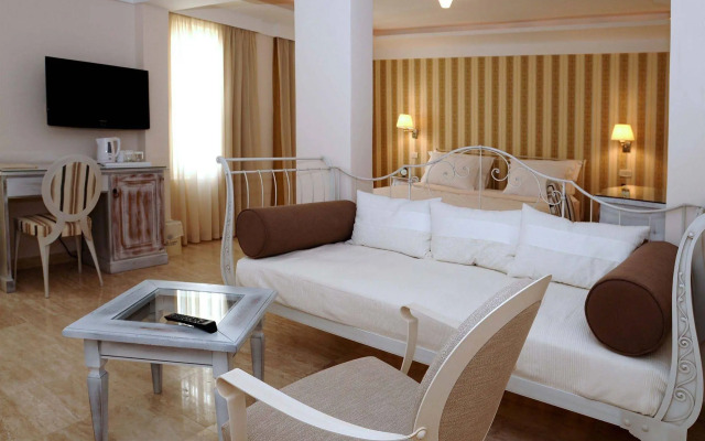 Hotel Azimut
