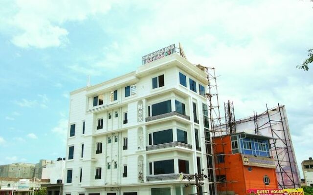 Vasantharaja Inn