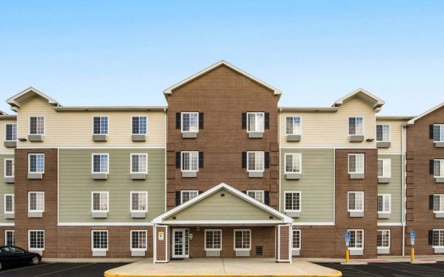 Extended Stay America Select Suites - Akron - South