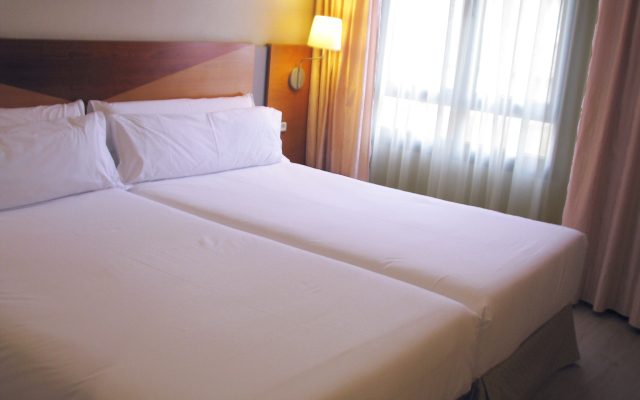 Oca Villa de Avilés Hotel