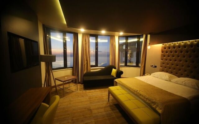 Peronti Hotel