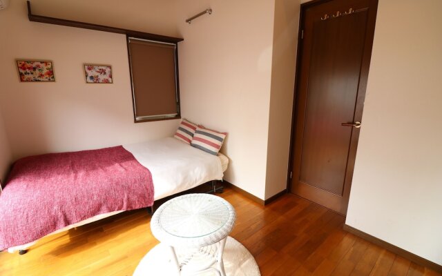 Sophia Court room101.102
