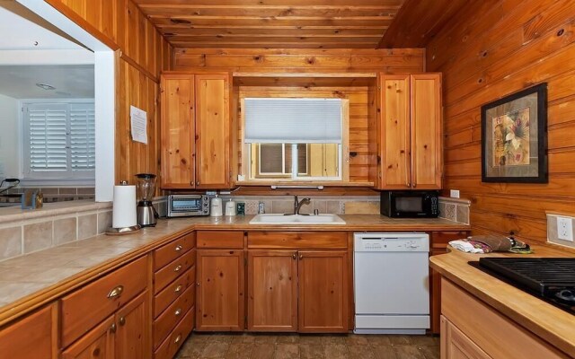 074 - Pinetree Retreat