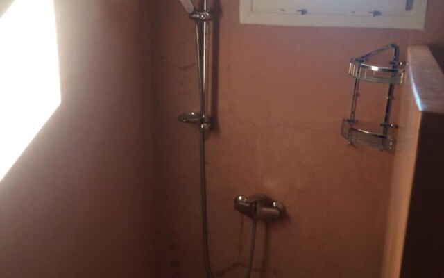 Itrane Guest House