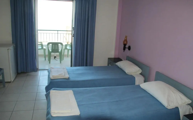Akti Panela Beach Hotel