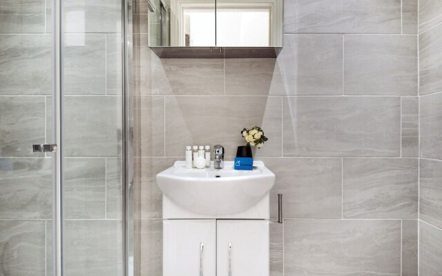 The Armadale Road Residence II