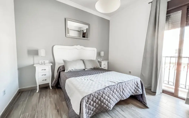 Cd-1382 Two Bedroom Apartment With Terrace