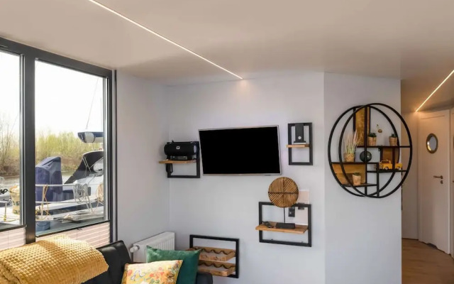 Beautiful Houseboat in Marina of Volendam