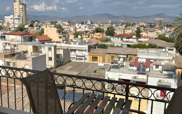 Nicosia City Centre Sky Views Apartment