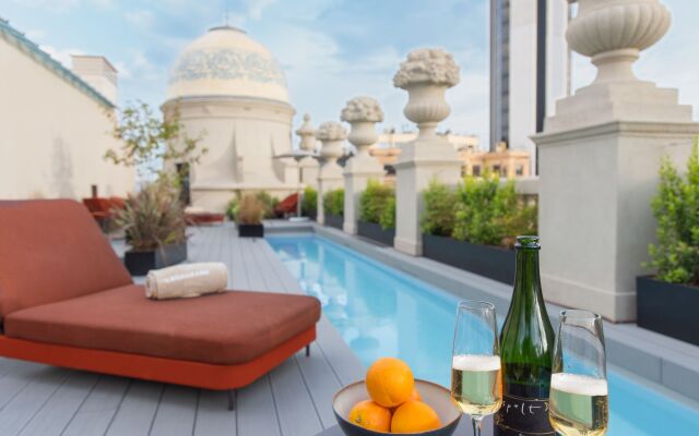 Casagrand Luxury Suites Barcelona