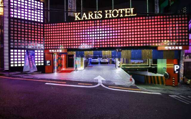 Sadang Charis Hotel