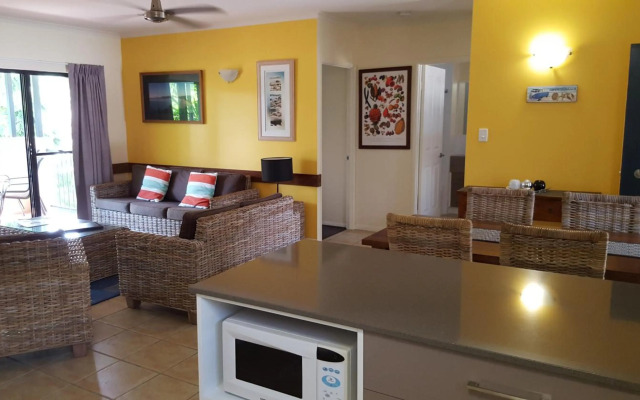 Nautilus Holiday Apartments