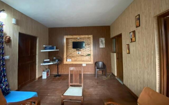 The Himalayan Living