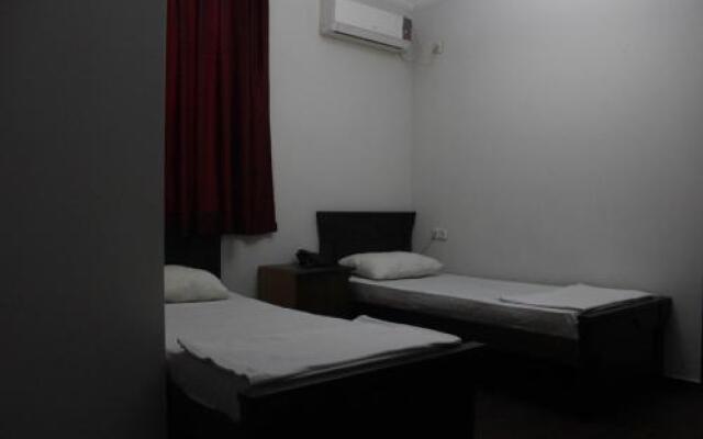 Hotel Alex