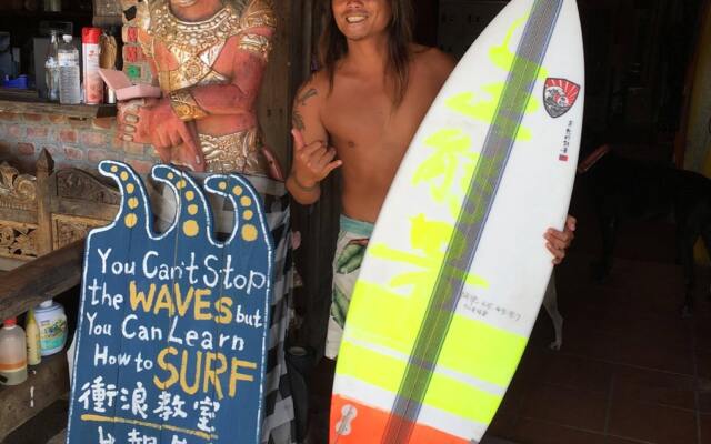 A Fei Surf Inn I