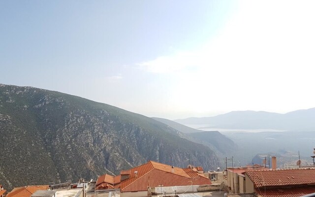 Delphi Paradise Apartments