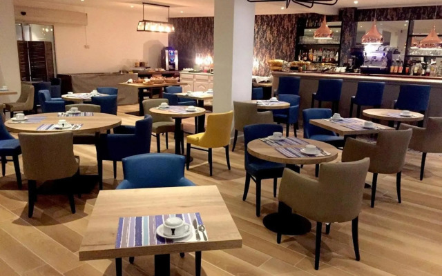 Logis Hotel et Restaurant Le Galion Canet Plage