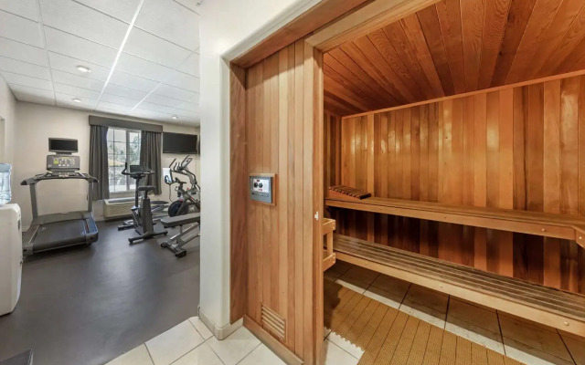 Best Western Plus Country Park Hotel