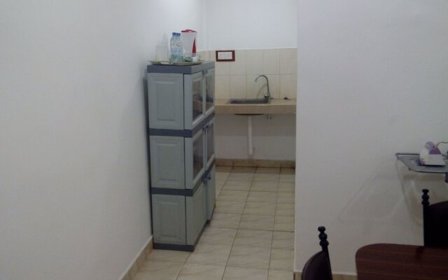Sarathchandra Tourist Guest House