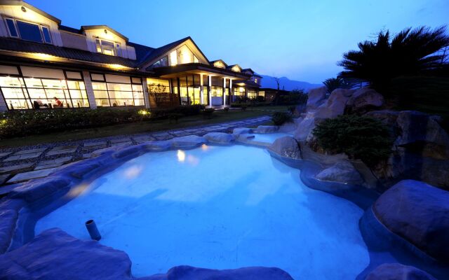 Chat Hot Spring Resort