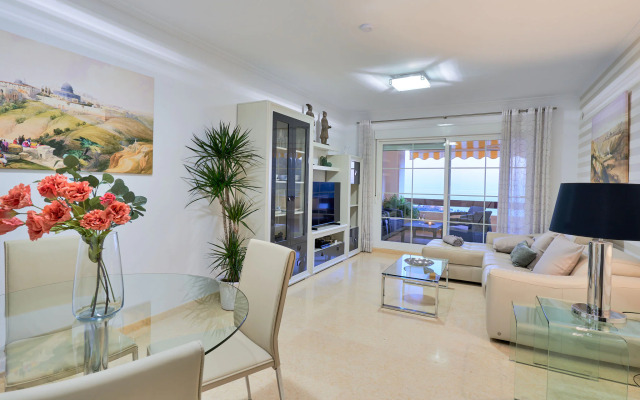 Block 3, Gate 2, 1 In Málaga