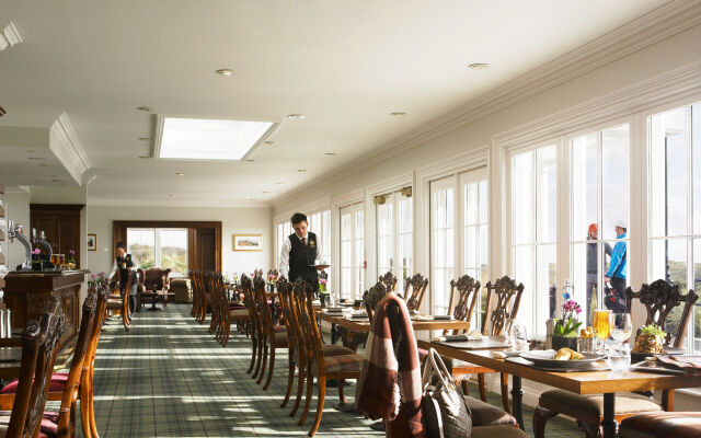 Trump Macleod House & Lodge