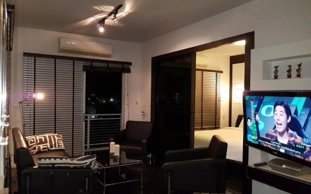 Flame Tree Residence 2-Bedroom Apartment