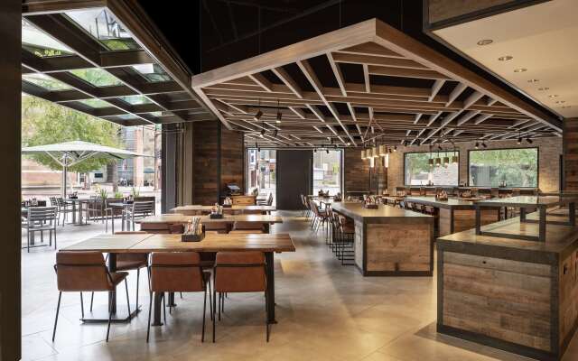 Hyatt Regency Phoenix
