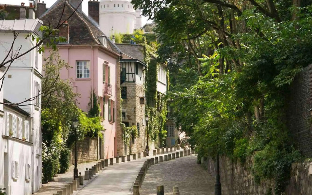 Aparthotel Adagio Paris Montmartre