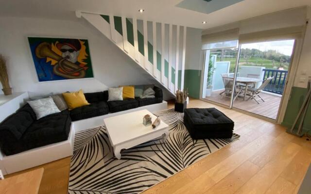 Bel appartement vue mer - 1er rang front de mer