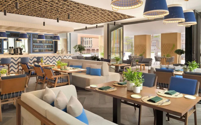 Mercure Dubai Deira