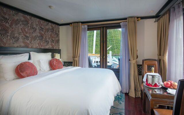 Paradise Luxury Sails Cruise