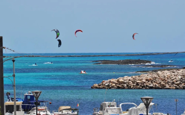 App Dea Minerva 3 Bedrooms Near the Beach
