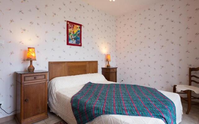 Gîte Ferrières-sur-Sichon, 4 pièces, 7 personnes - FR-1-489-101